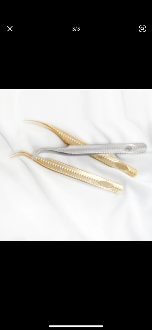 Tweezers
