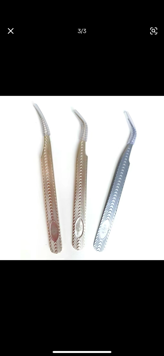 Tweezers